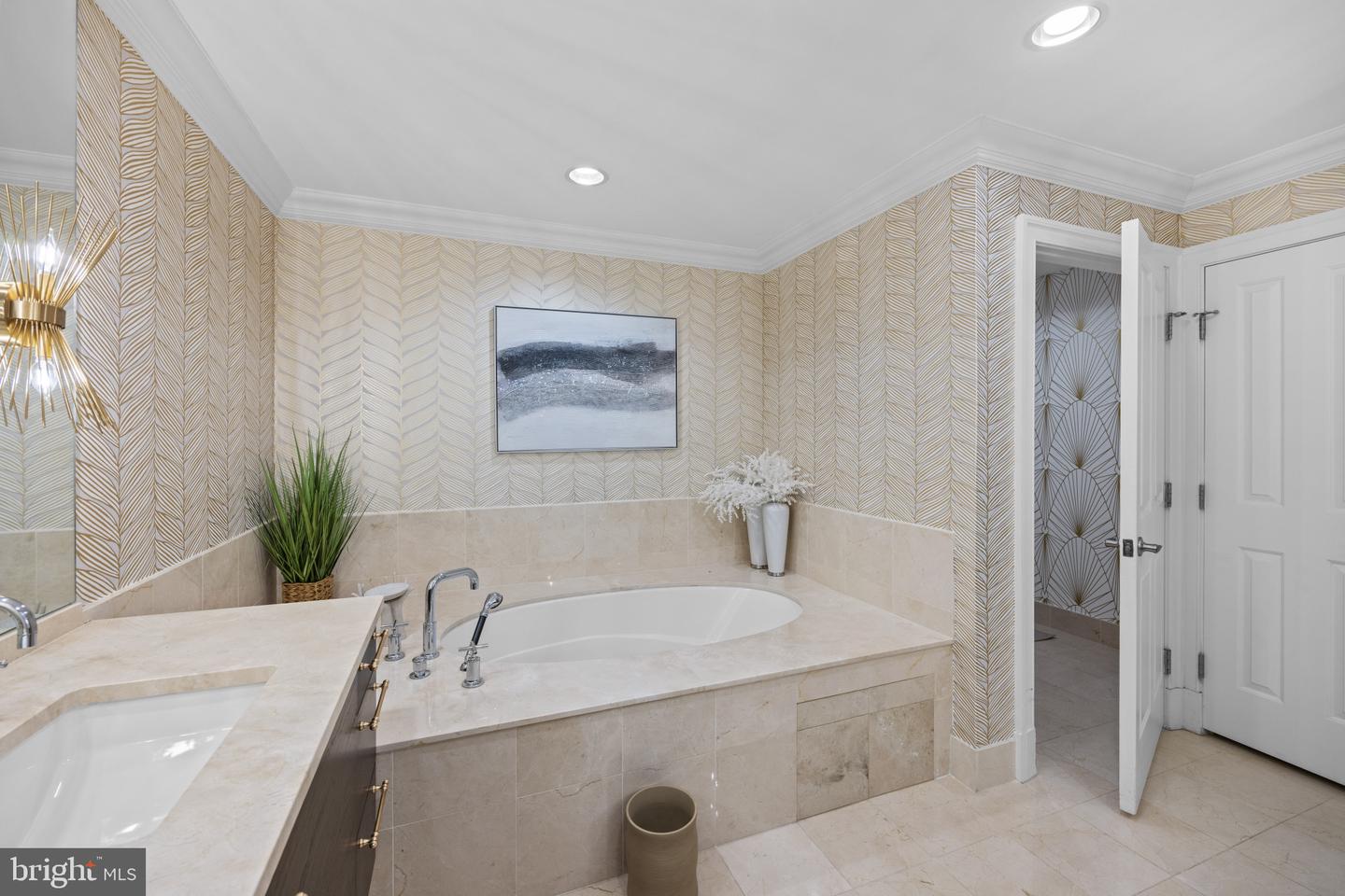 801 Key Hwy #336 Property Photo 49