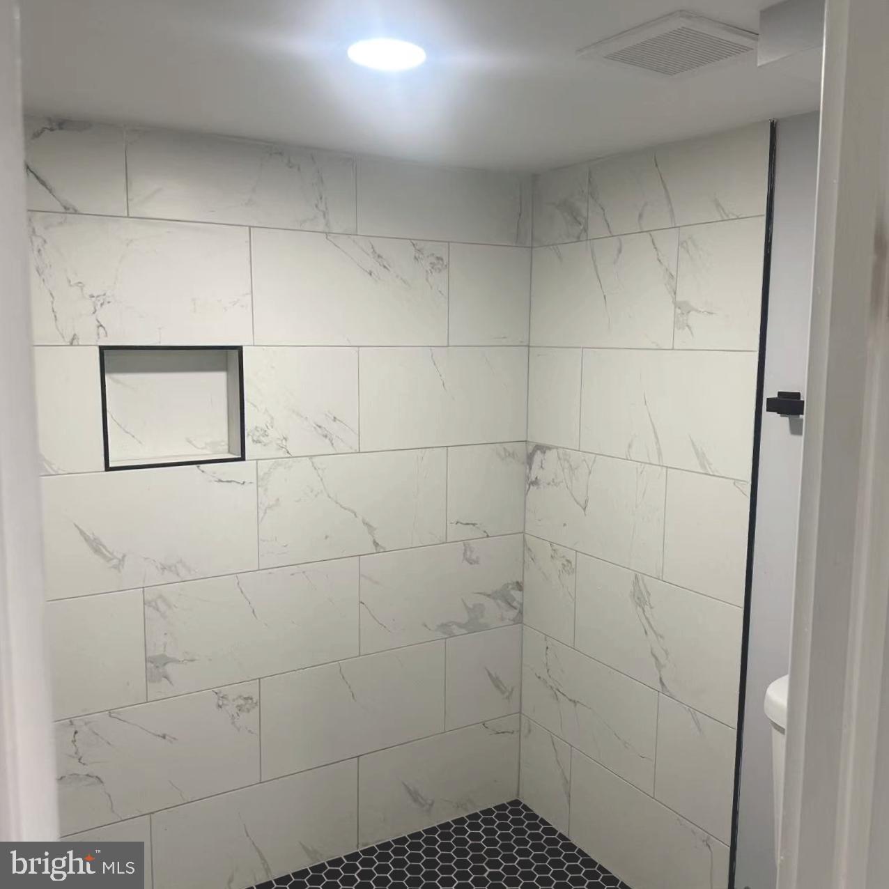 1766 Montpelier St Property Photo 25