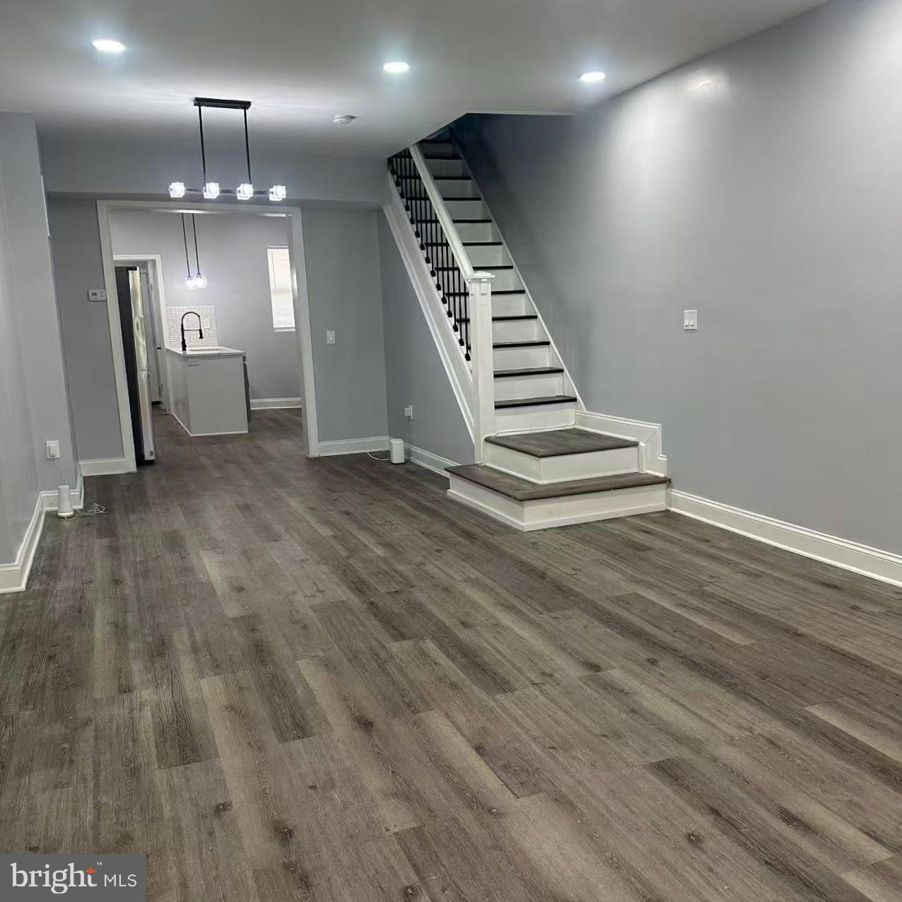 1766 Montpelier St Property Photo 29