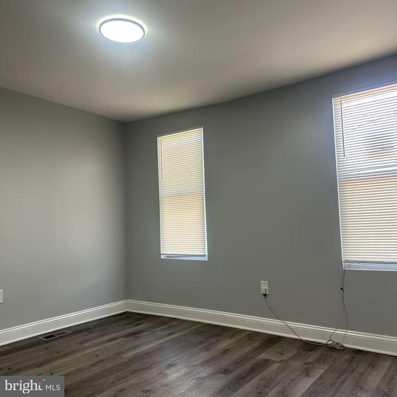 1766 Montpelier St Property Photo 30