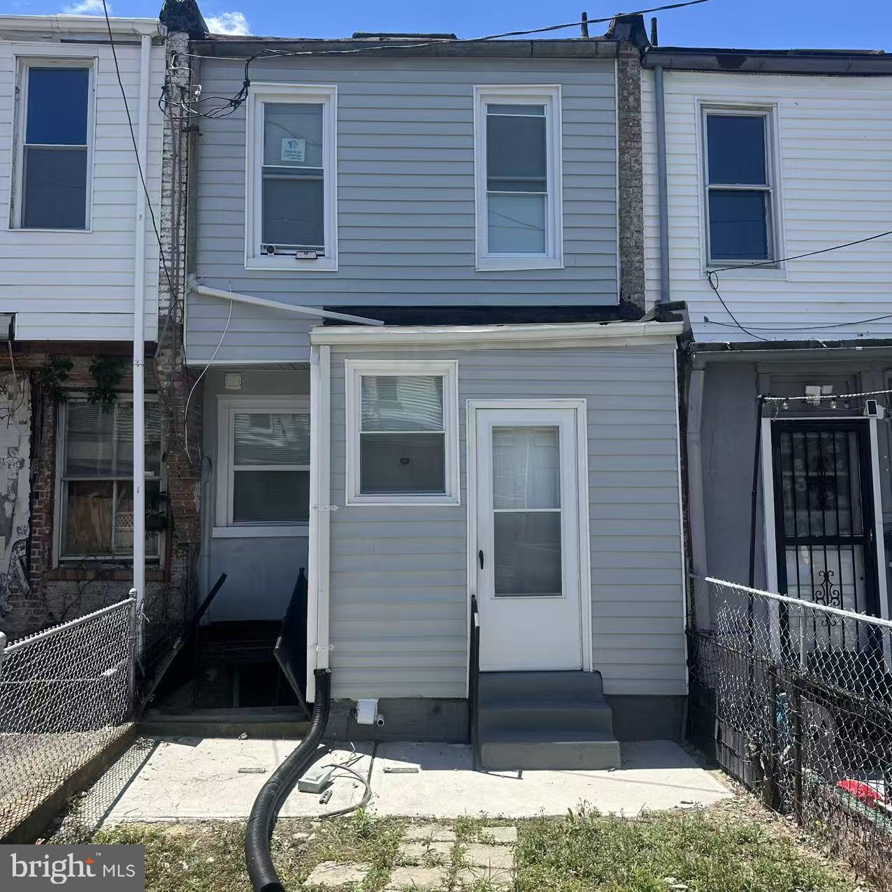 1766 Montpelier St Property Photo 34