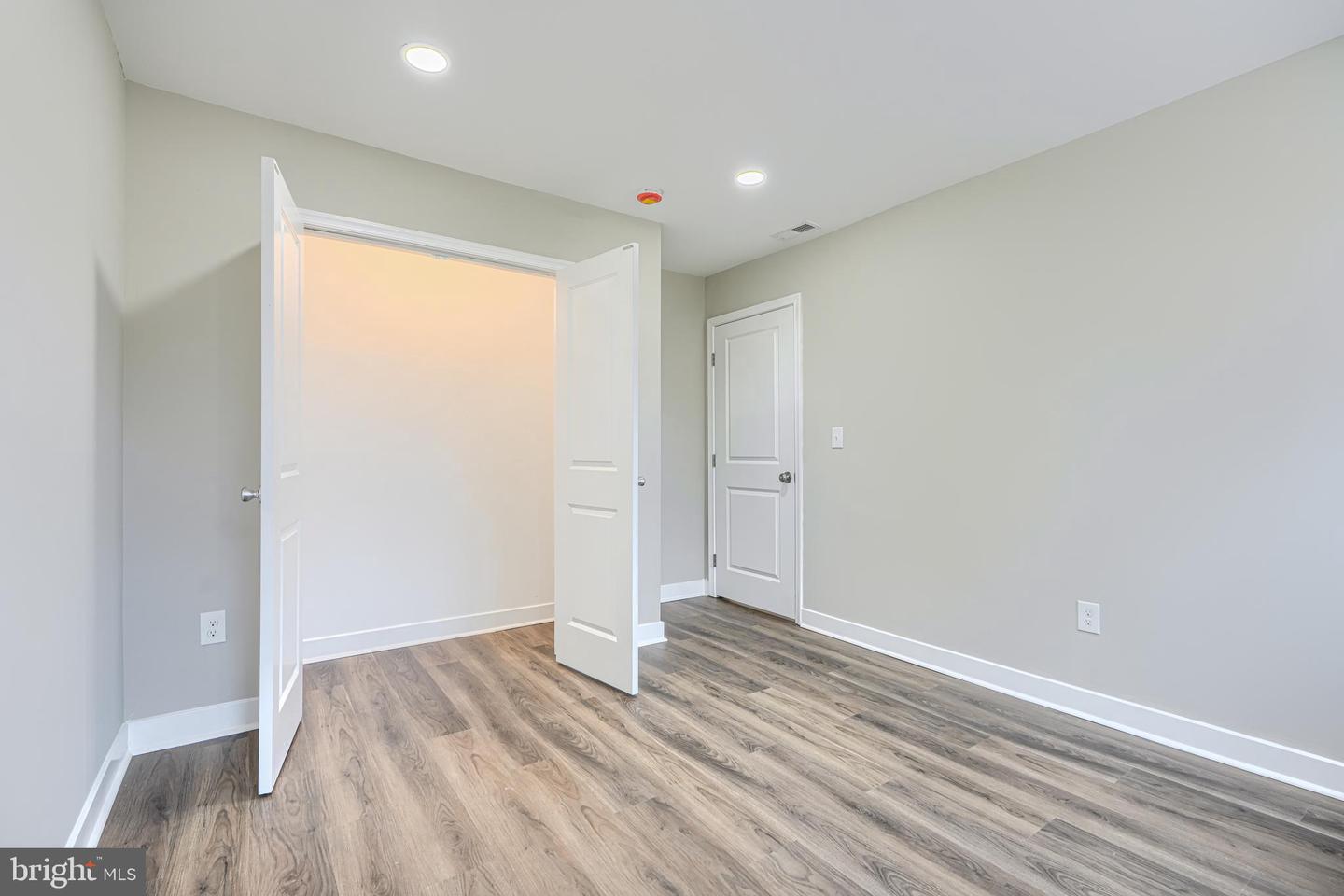 5706 Berkeley Ave Property Photo 54