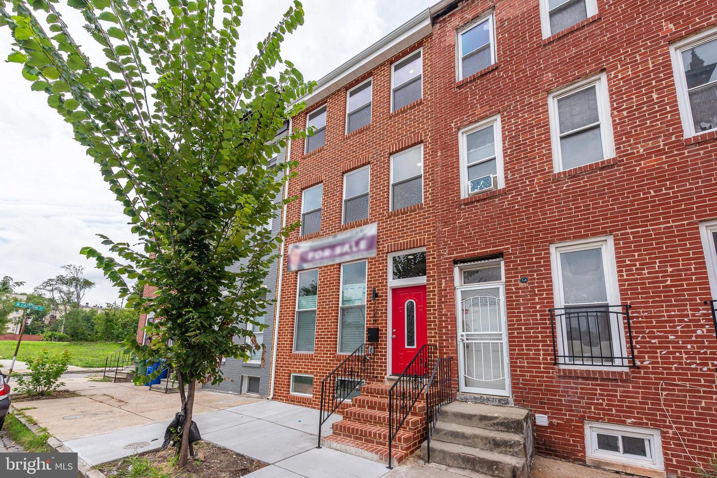 1068 W Fayette St Property Photo 31