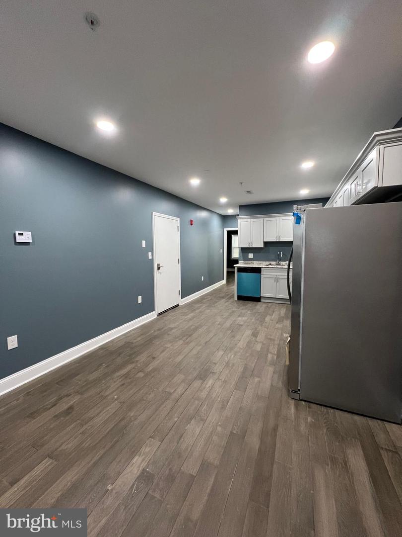 2020 Mcculloh St #2 Property Photo 5