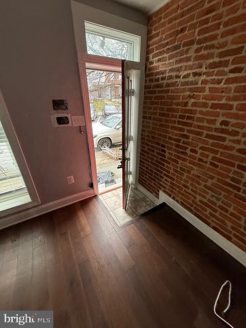 216 S Clinton St Property Photo 31