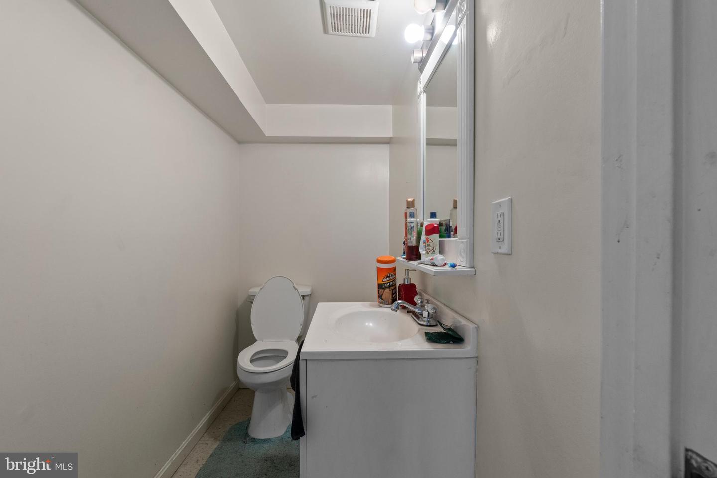 3344 E Baltimore St Property Photo 11