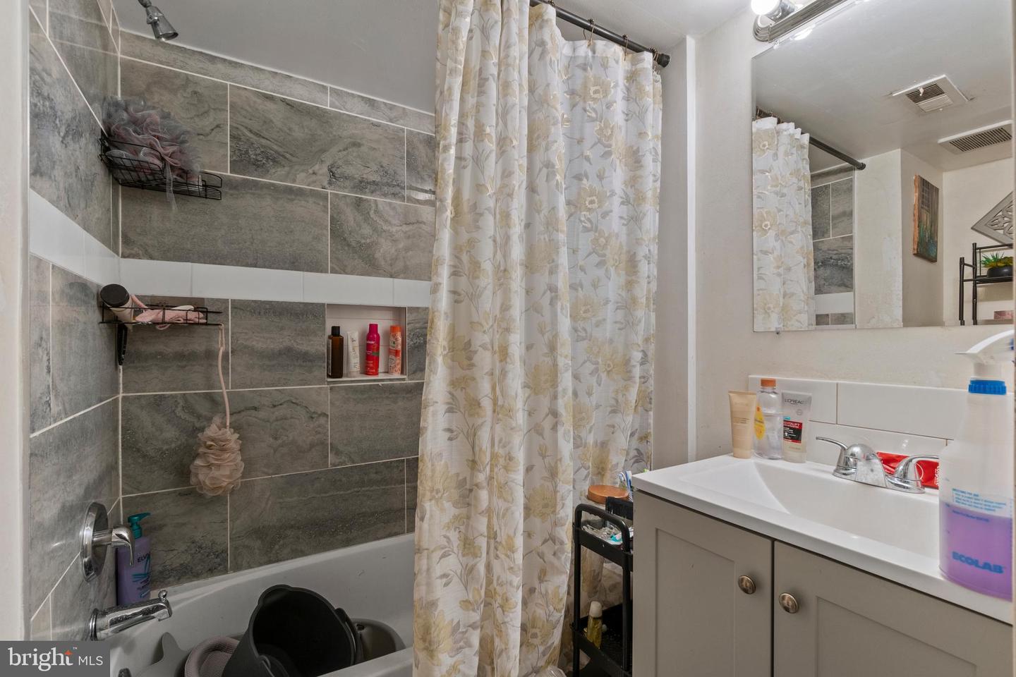 3344 E Baltimore St Property Photo 23