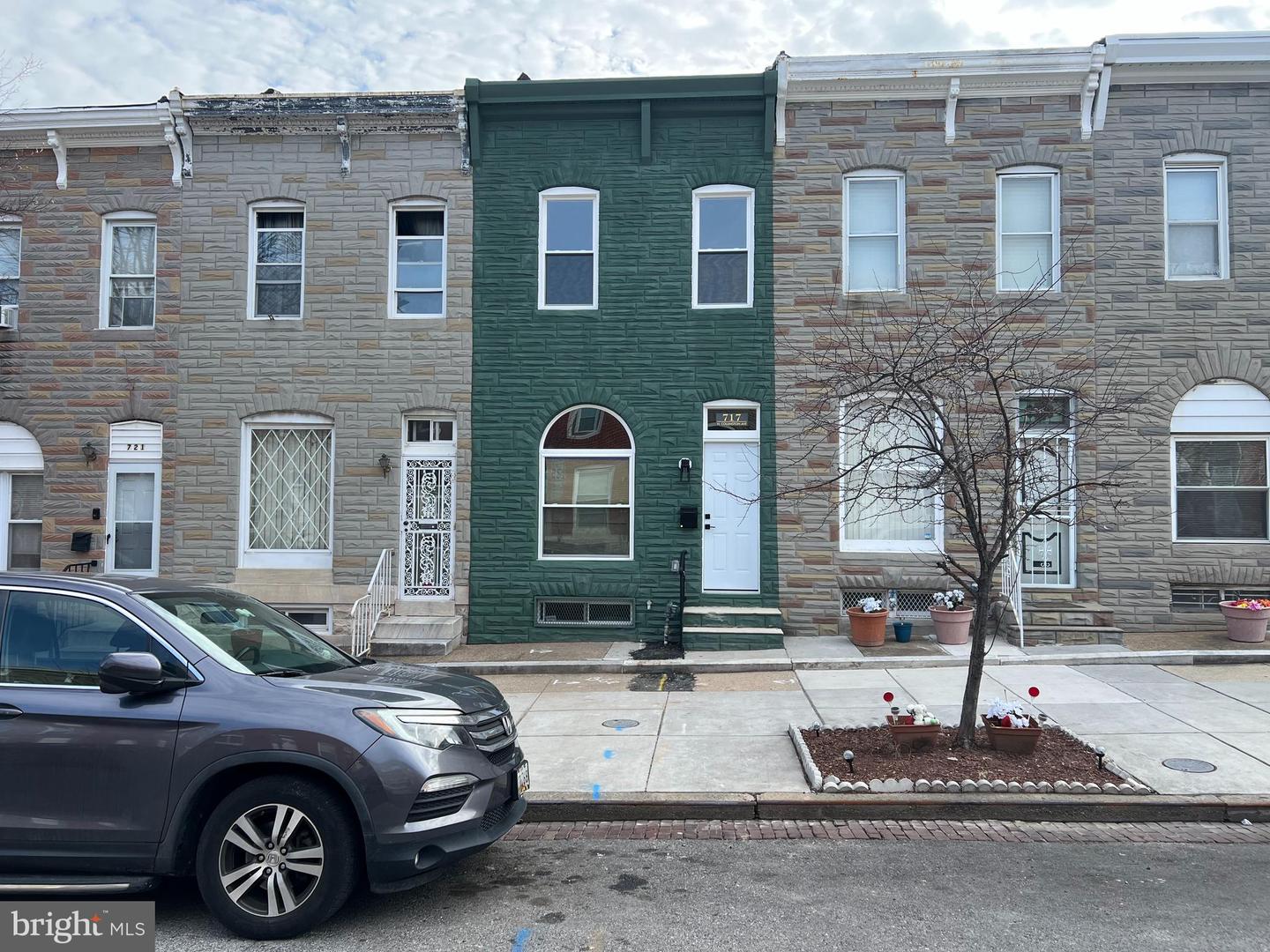 717 N Collington Ave Property Photo 1