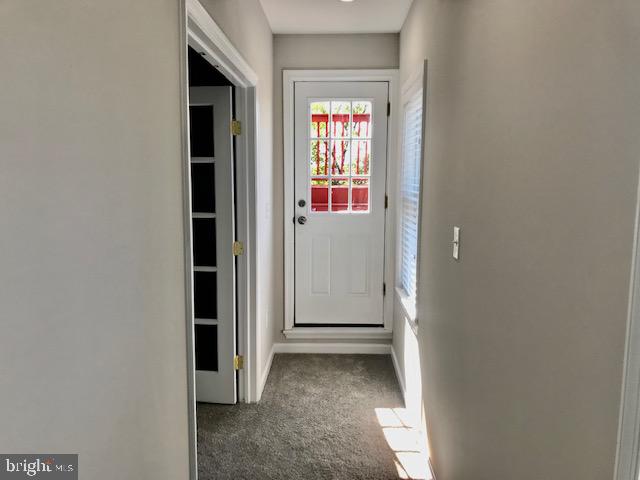 853 W Lombard St Property Photo 21