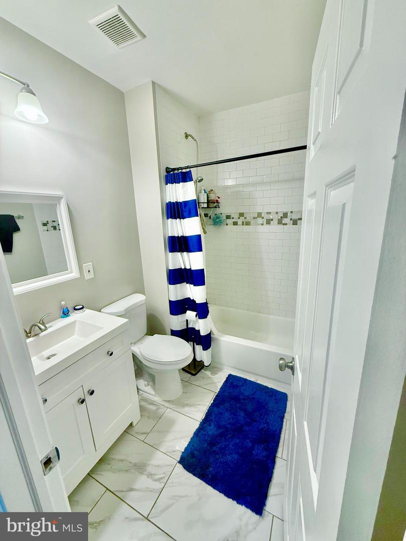 5716 Bland Ave Property Photo 11