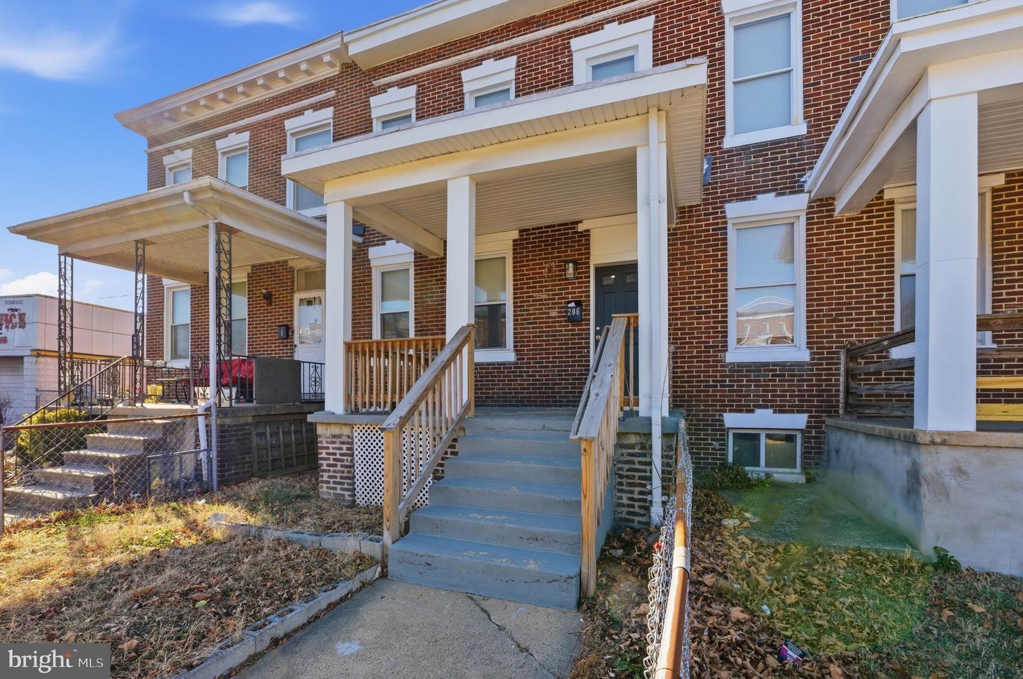 206 S Hilton St Property Photo 2