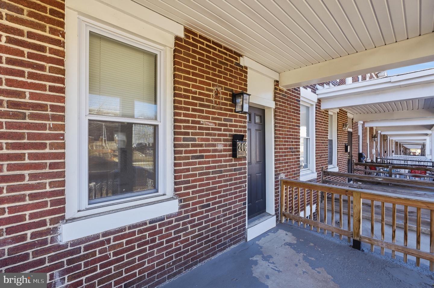 206 S Hilton St Property Photo 7