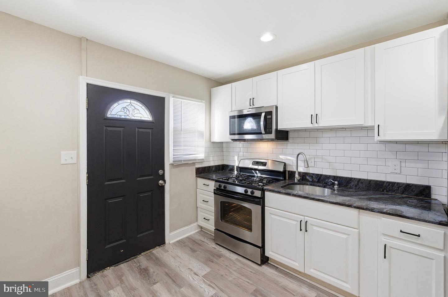 206 S Hilton St Property Photo 13