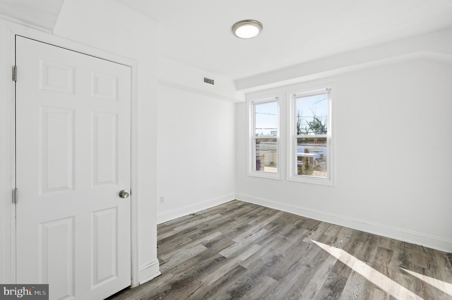 206 S Hilton St Property Photo 24