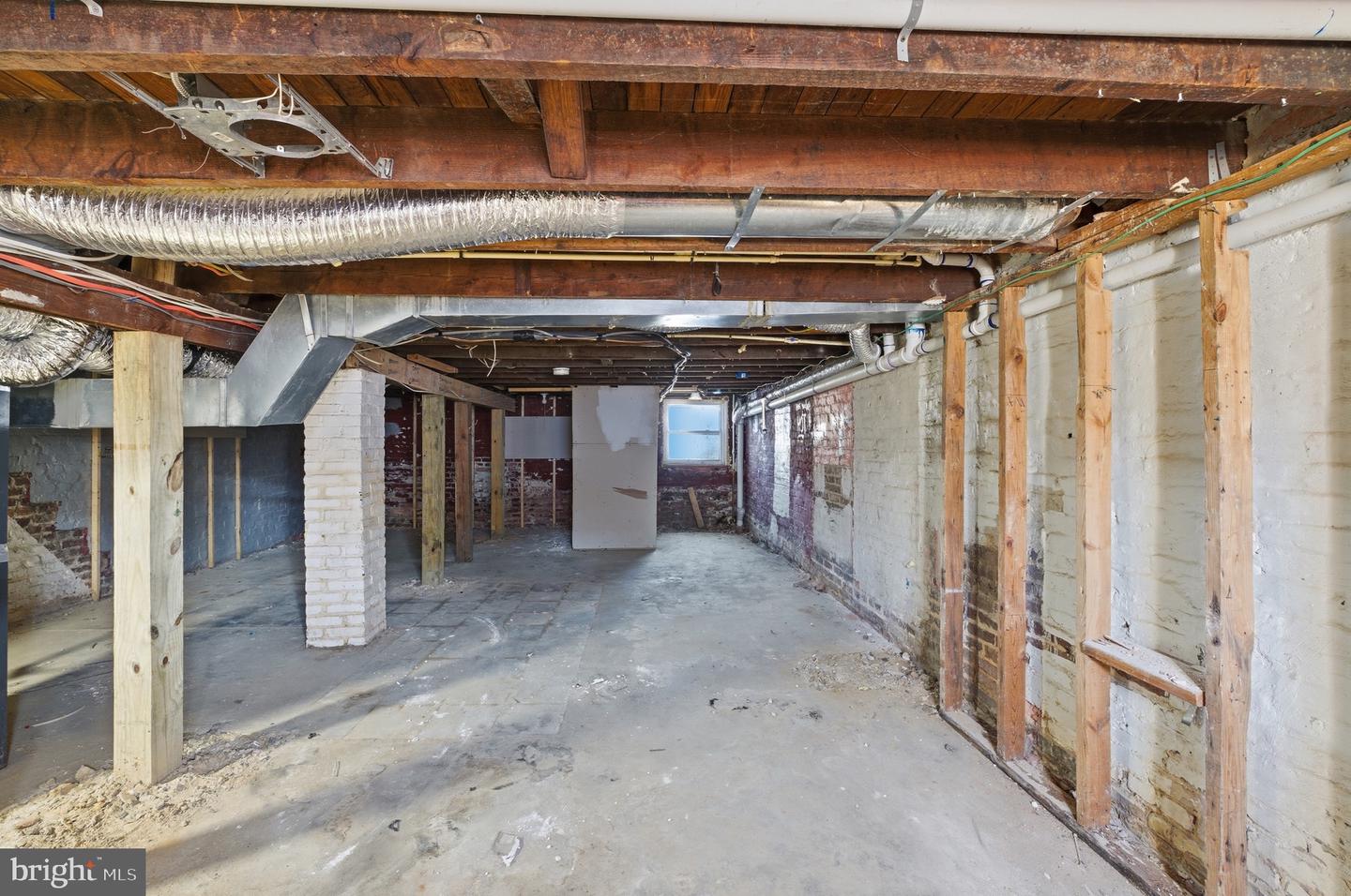 206 S Hilton St Property Photo 32