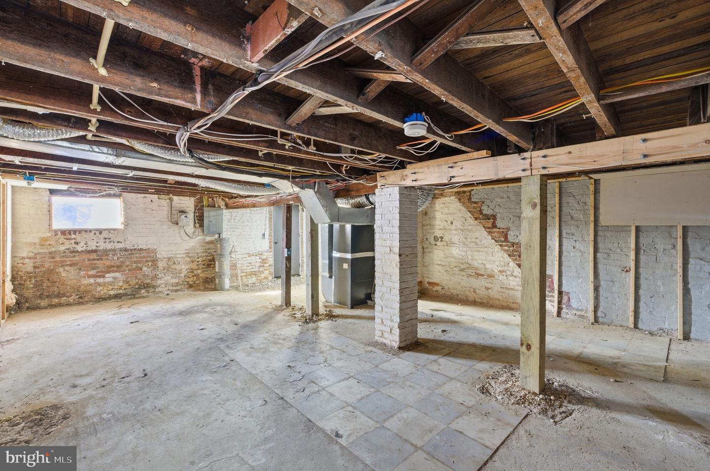 206 S Hilton St Property Photo 33