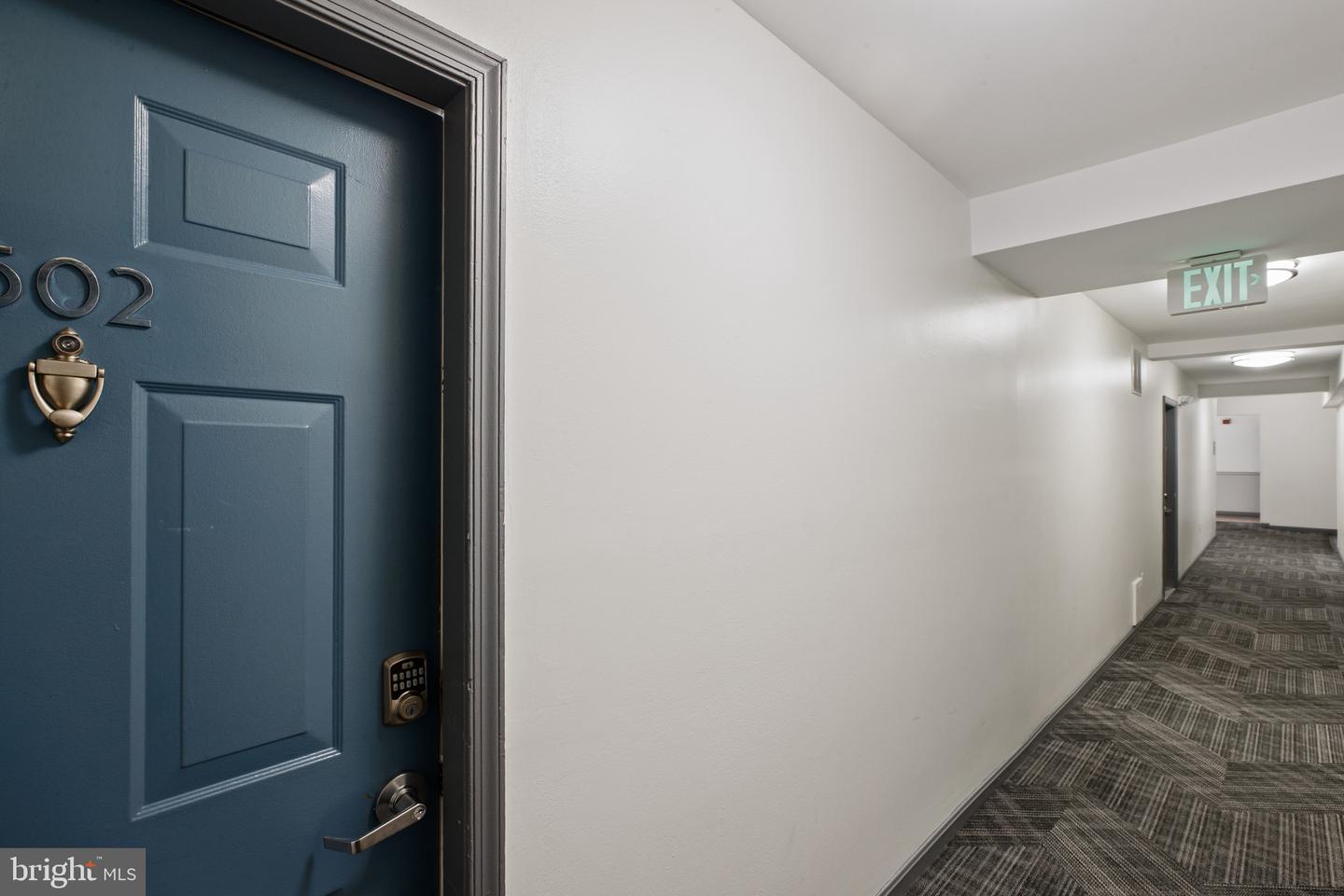 1714 Park Ave #502 Property Photo 6