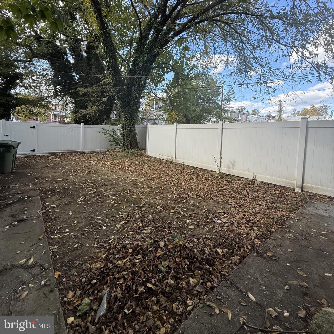 502 Lyndhurst St Property Photo 27
