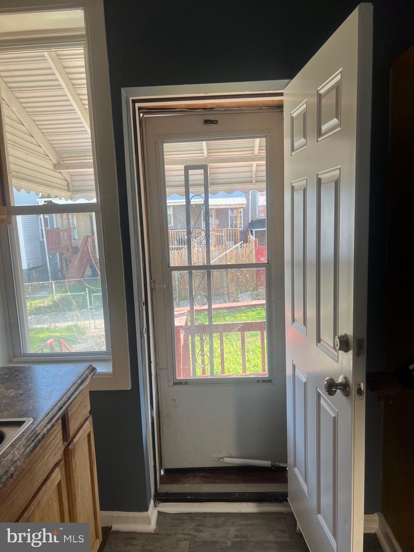 2109 Rupp St Property Photo 11