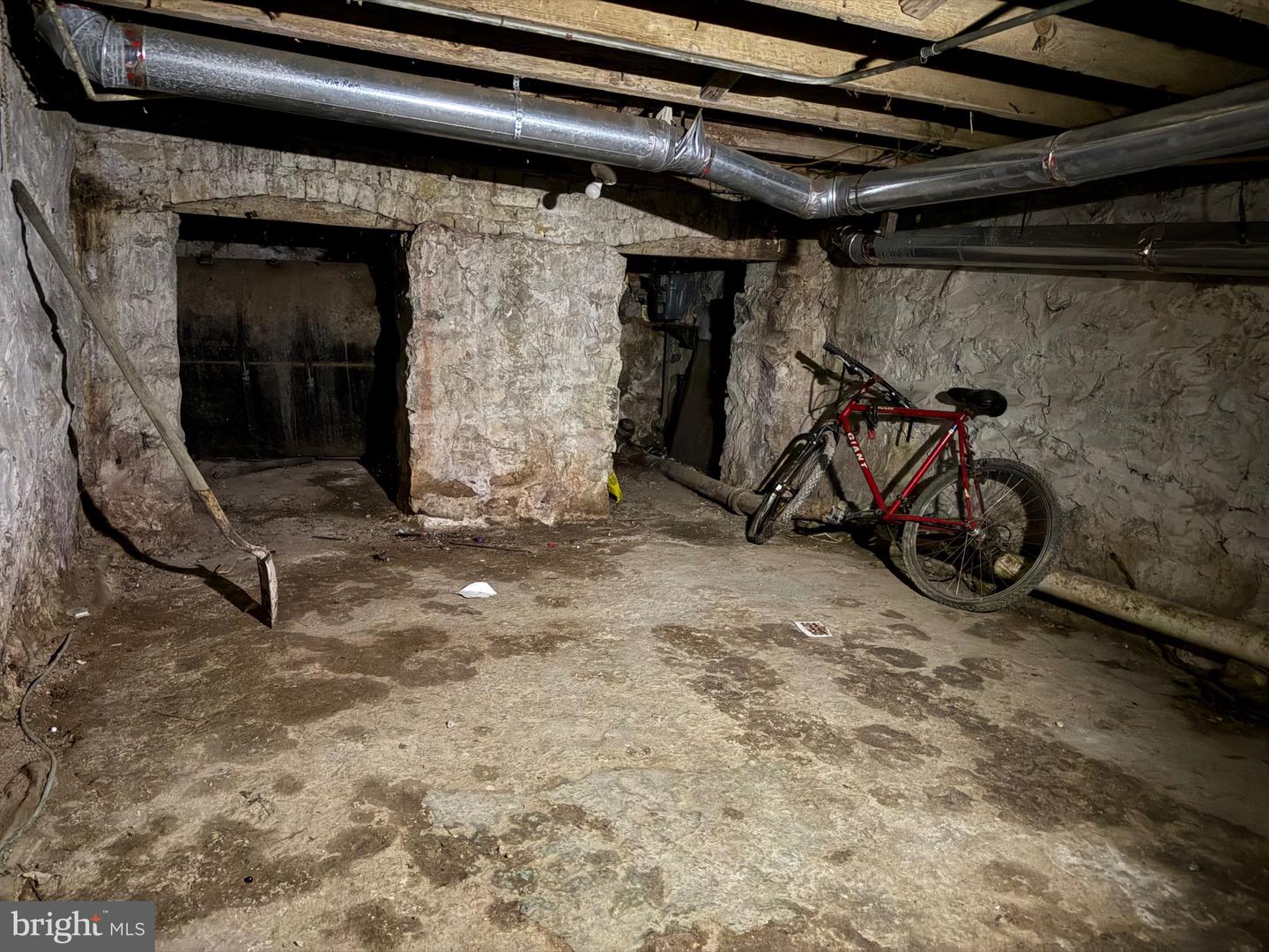 1804 Presstman St Property Photo 16