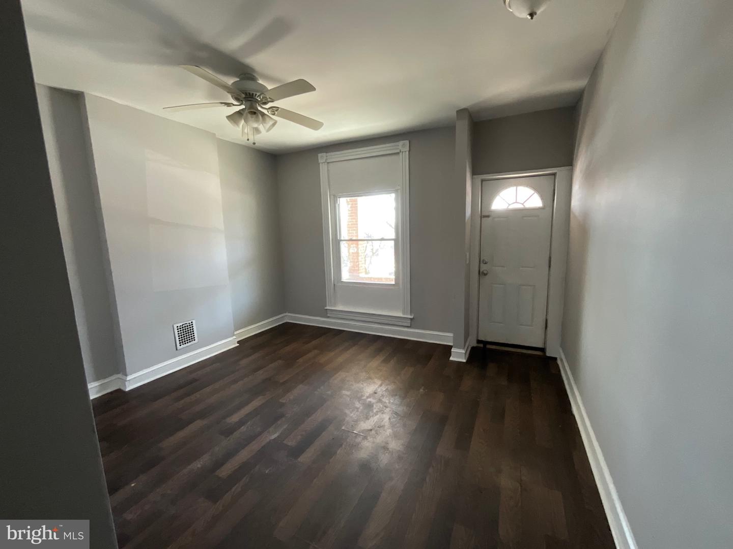3134 Wilkens Ave Property Photo 4