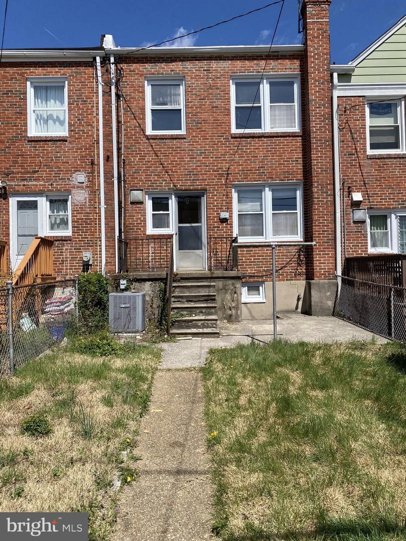 815 Saint Dunstans Rd Property Photo 15