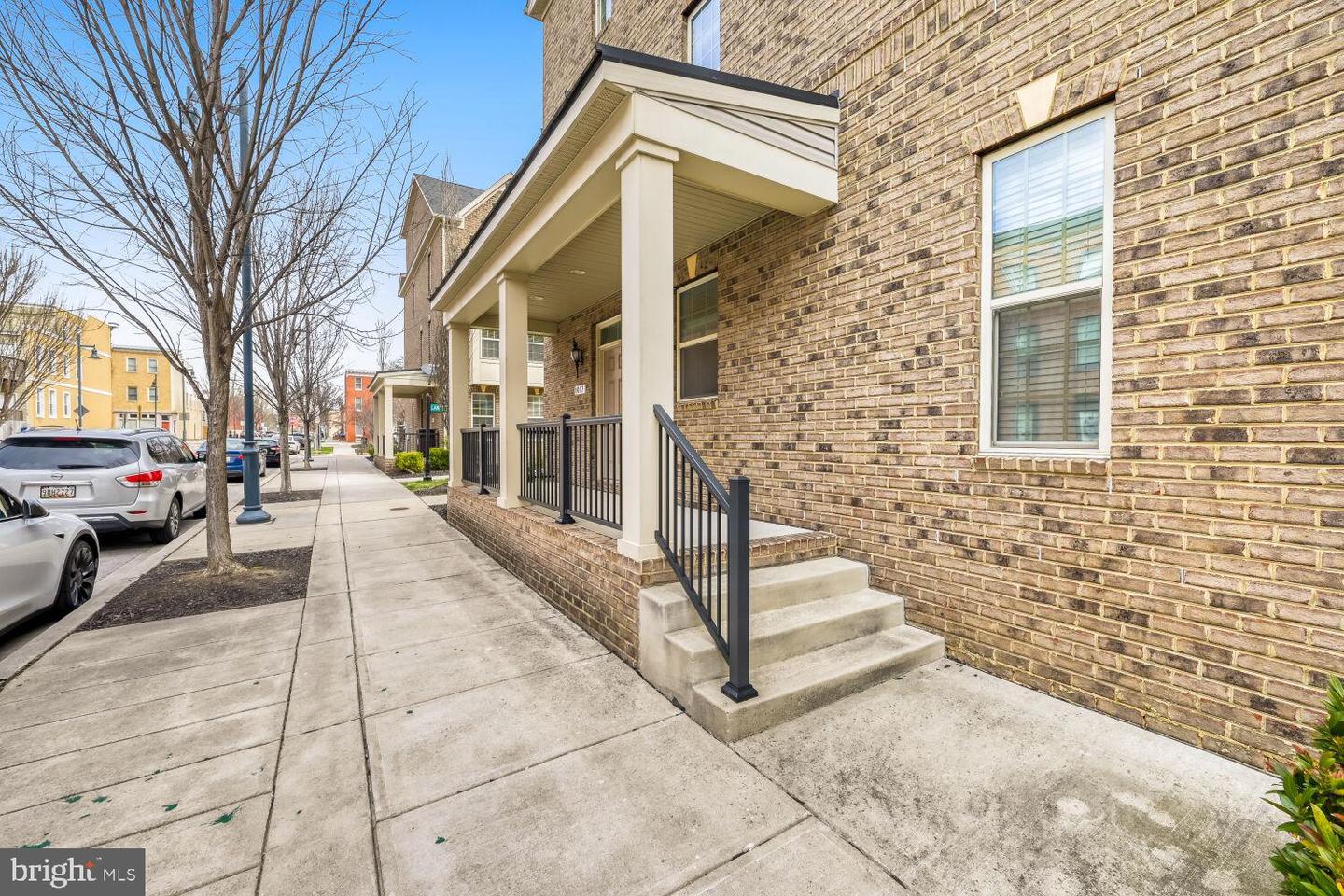 1017 Mcdonogh St Property Photo 4