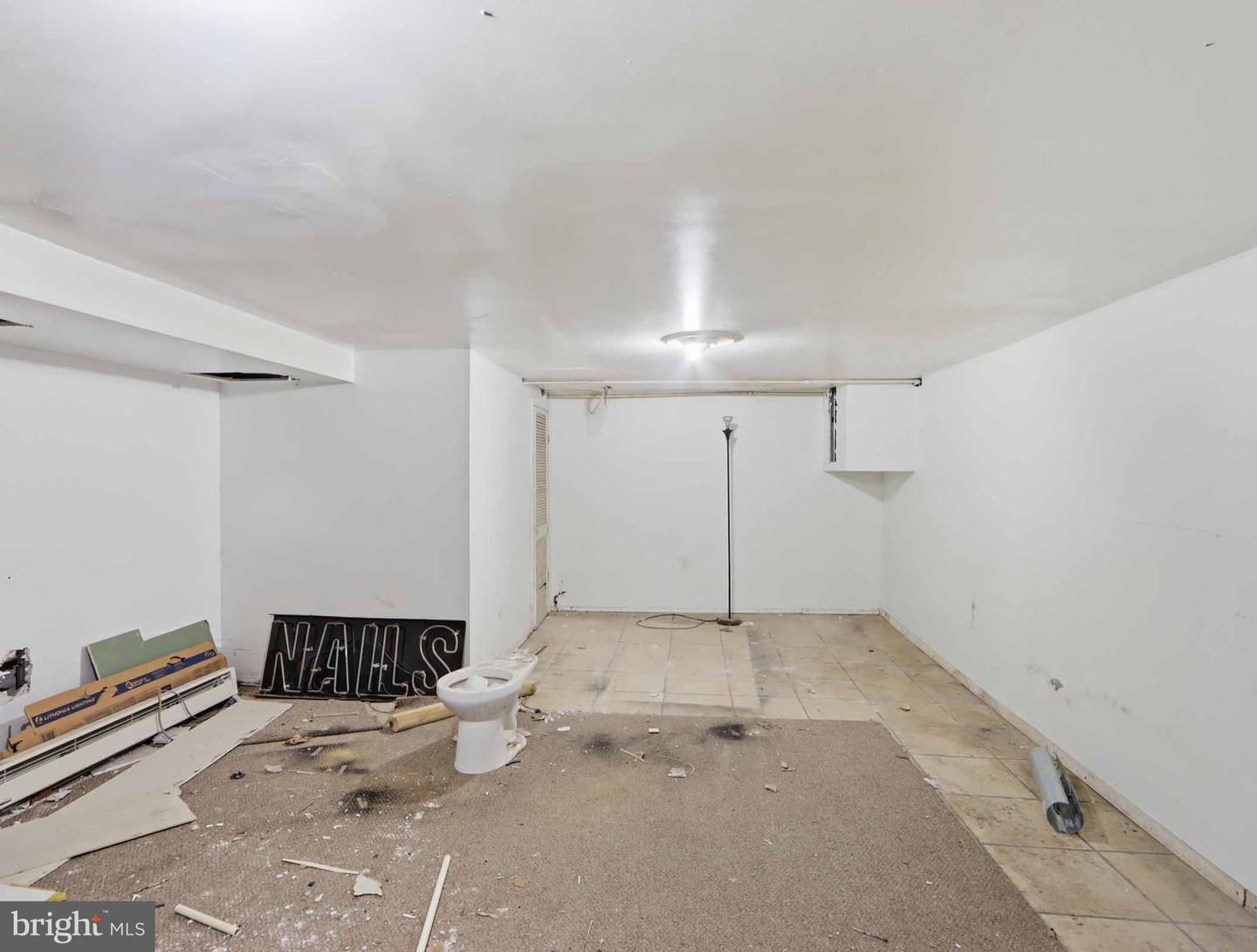 2517 Washington Blvd Property Photo 24