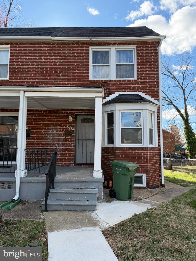 3705 N Rogers Ave N Property Photo 1