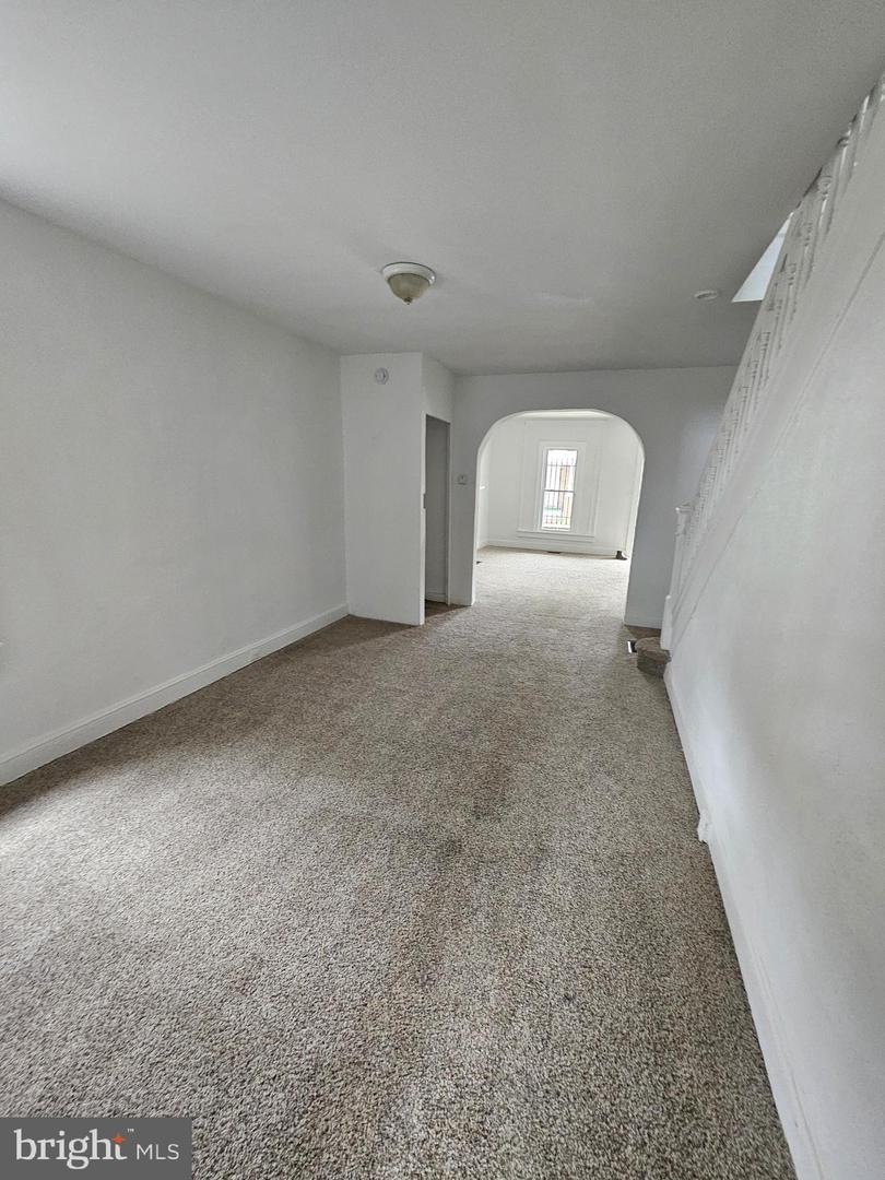 3141 Elmora Ave Property Photo 4