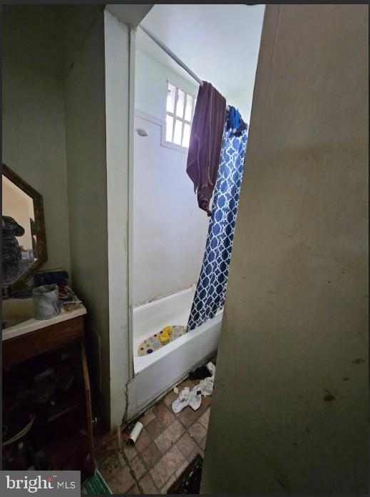 1811 Mckean Ave Property Photo 4