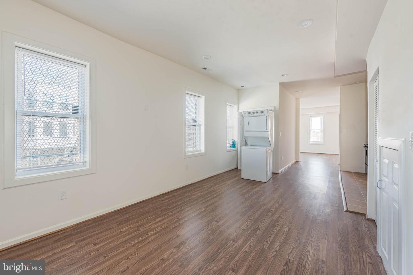 1640 N Broadway Property Photo 16