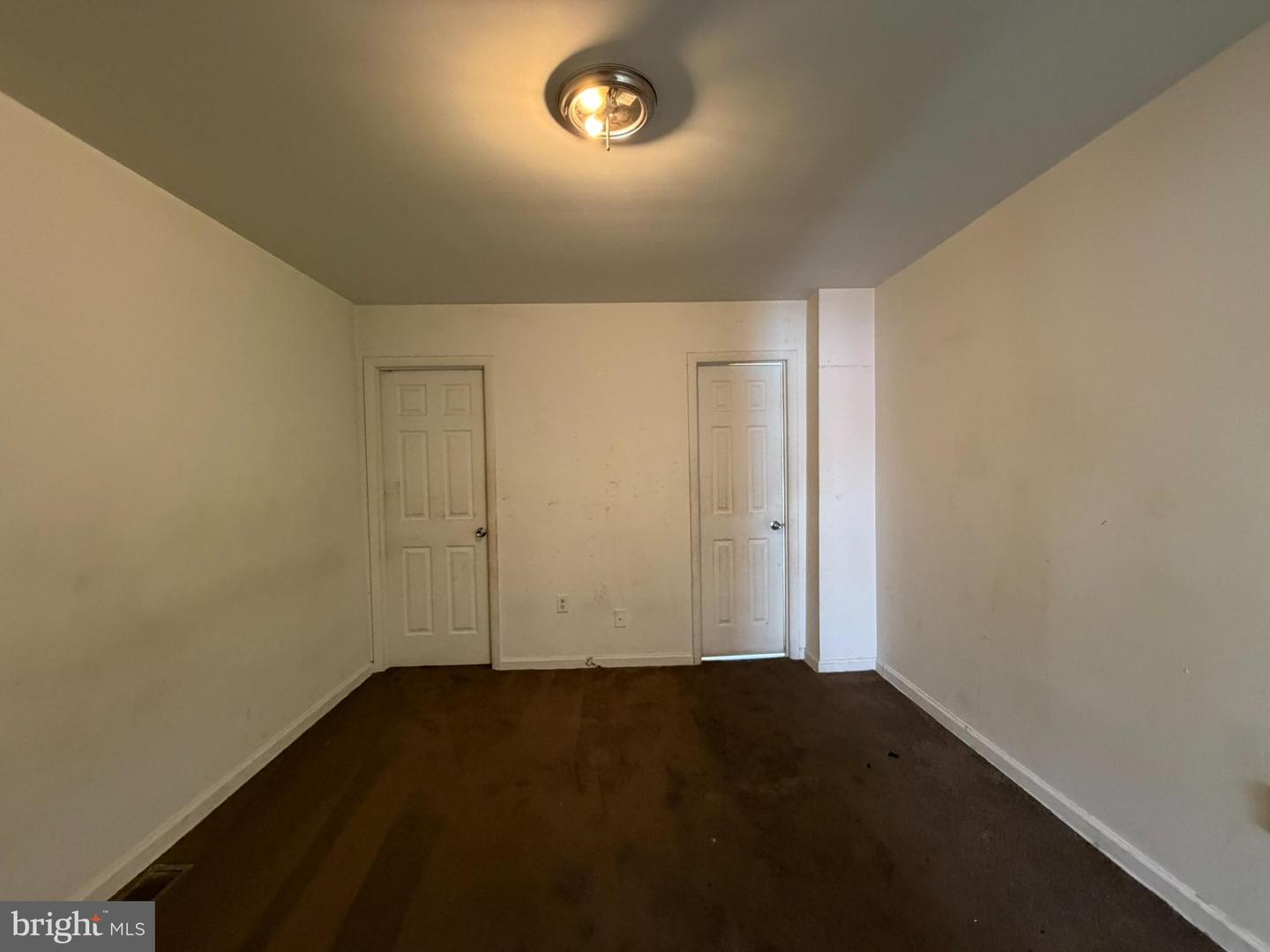 2428 Etting St Property Photo 11