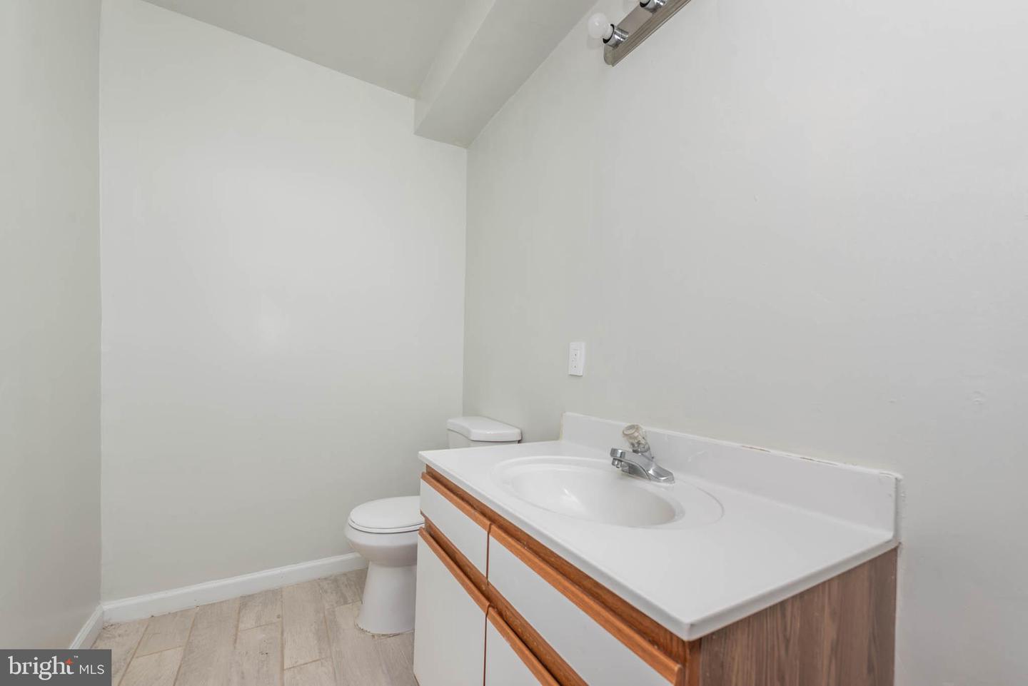 1640 N Broadway Property Photo 7