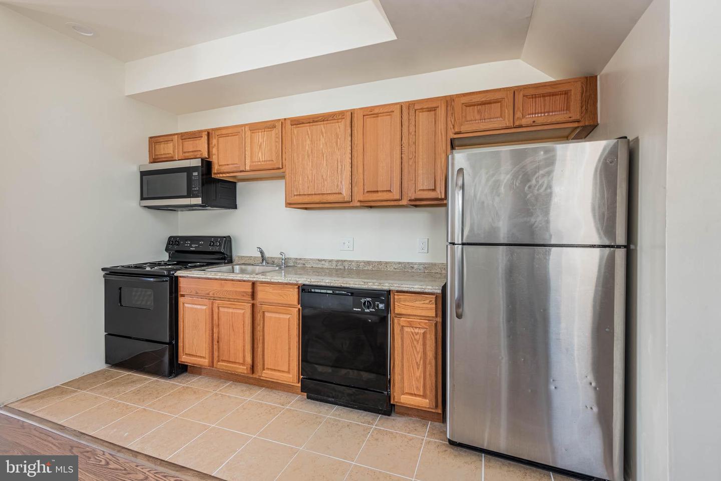 1640 N Broadway Property Photo 14