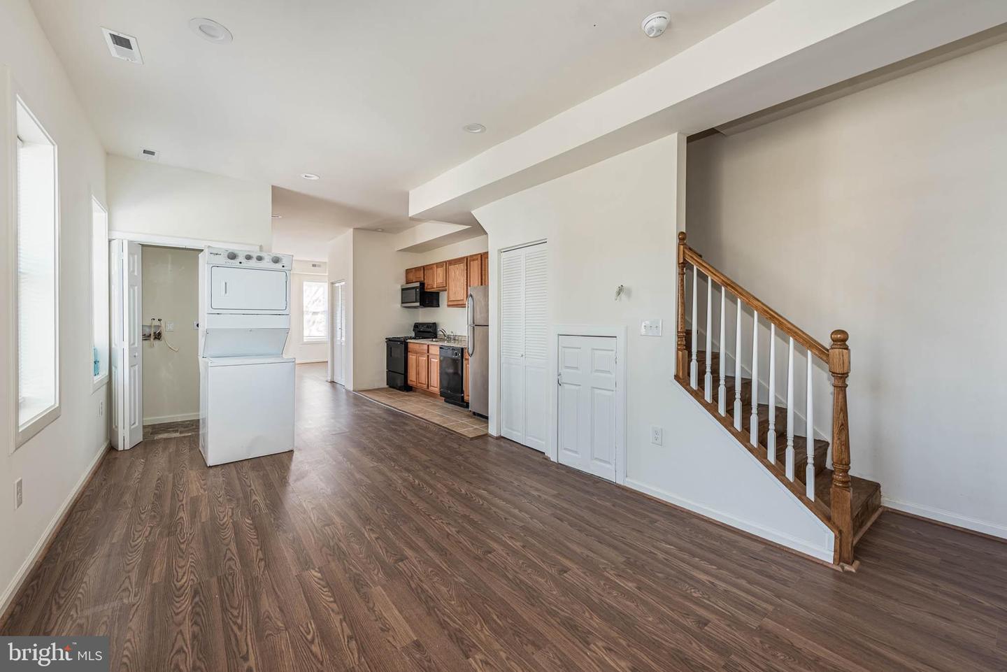 1640 N Broadway Property Photo 15