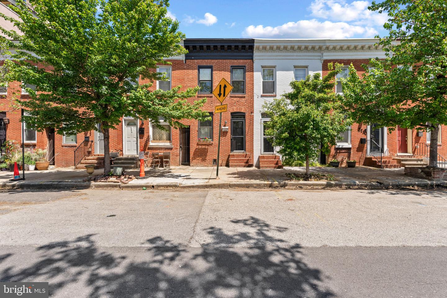 2226 ESSEX ST Property Photo 1