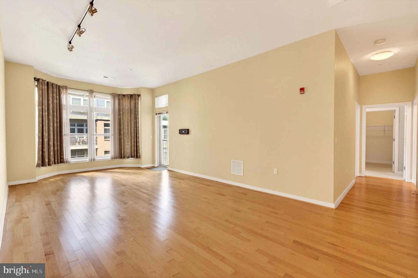 1209 N Charles St #306 Property Photo 10