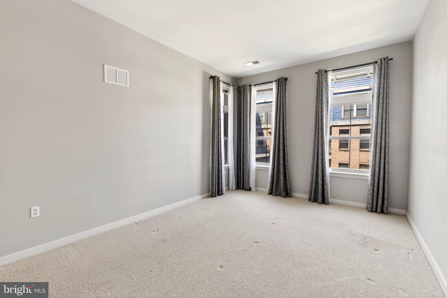 1209 N Charles St #306 Property Photo 19