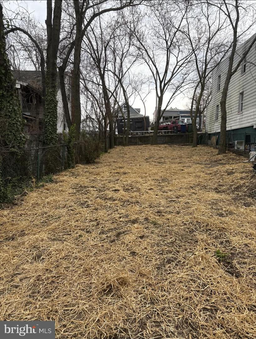 1500 Locust St Property Photo 12