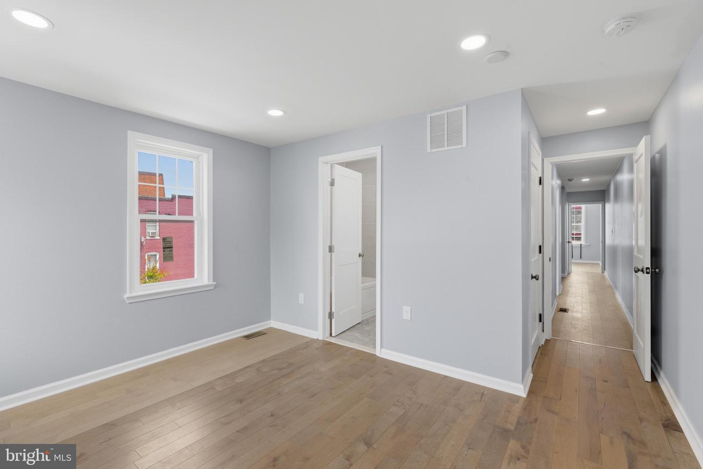 1646 N Washington St Property Photo 12
