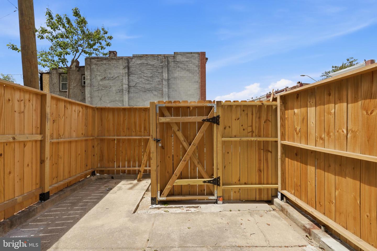 1646 N Washington St Property Photo 25