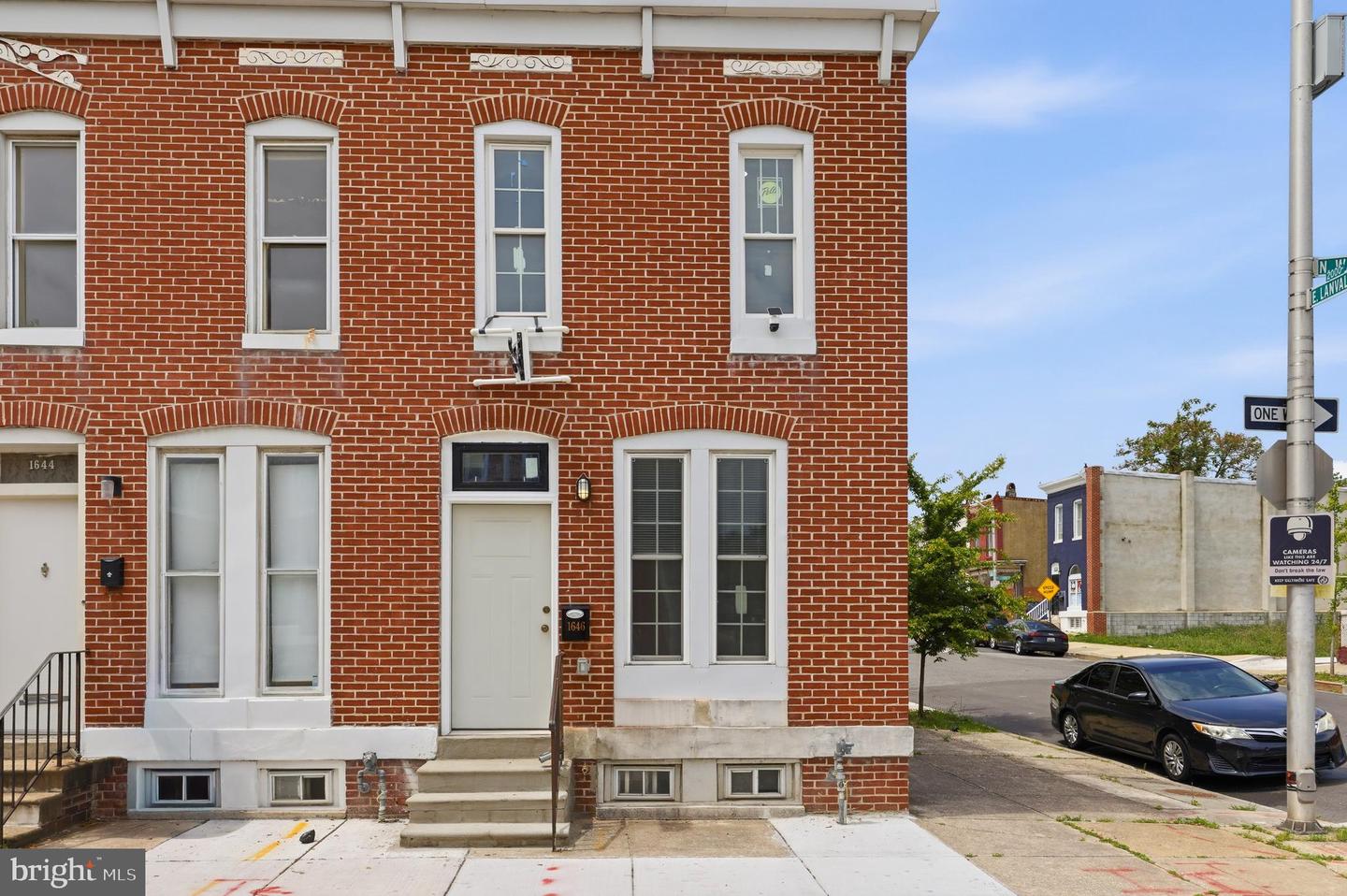 1646 N Washington St Property Photo 26