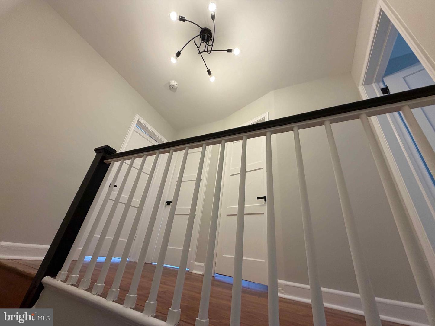 1535 E Cold Spring Ln Property Photo 17
