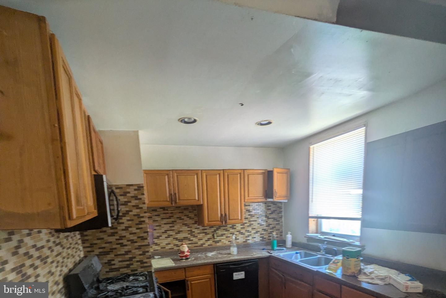 1600 N Pulaski St Property Photo 8