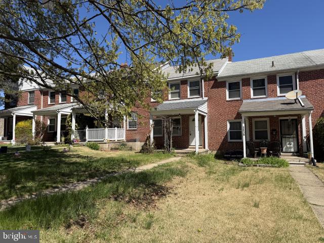 1536 E Belvedere Ave Property Photo 3
