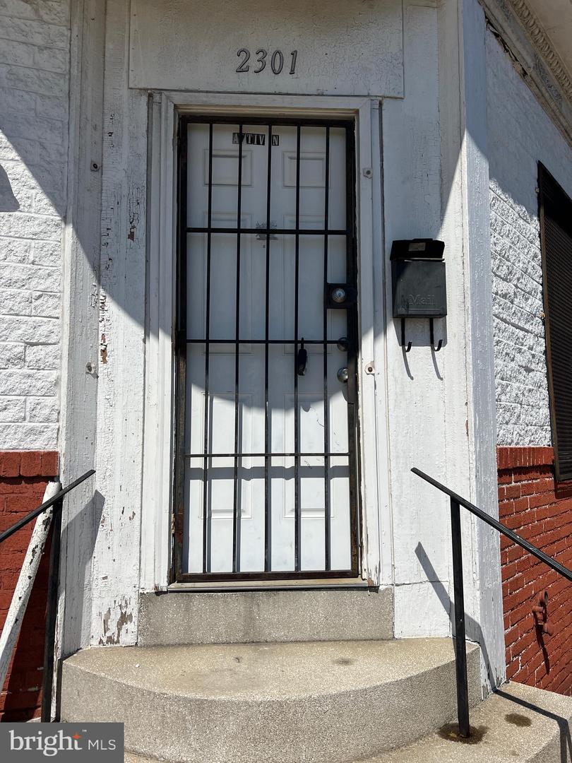 2301 Monroe St N Property Photo 11