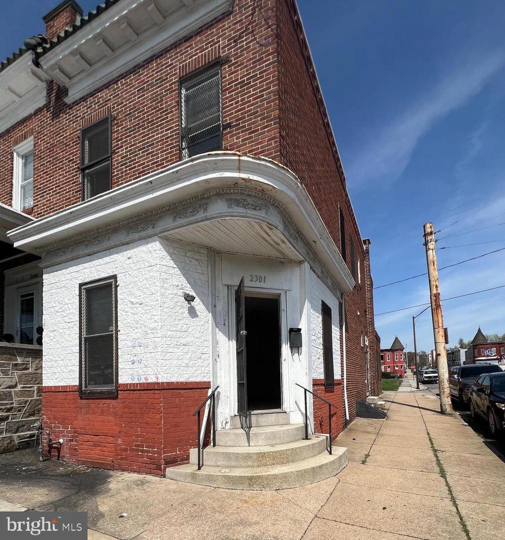 2301 Monroe St N Property Photo 12