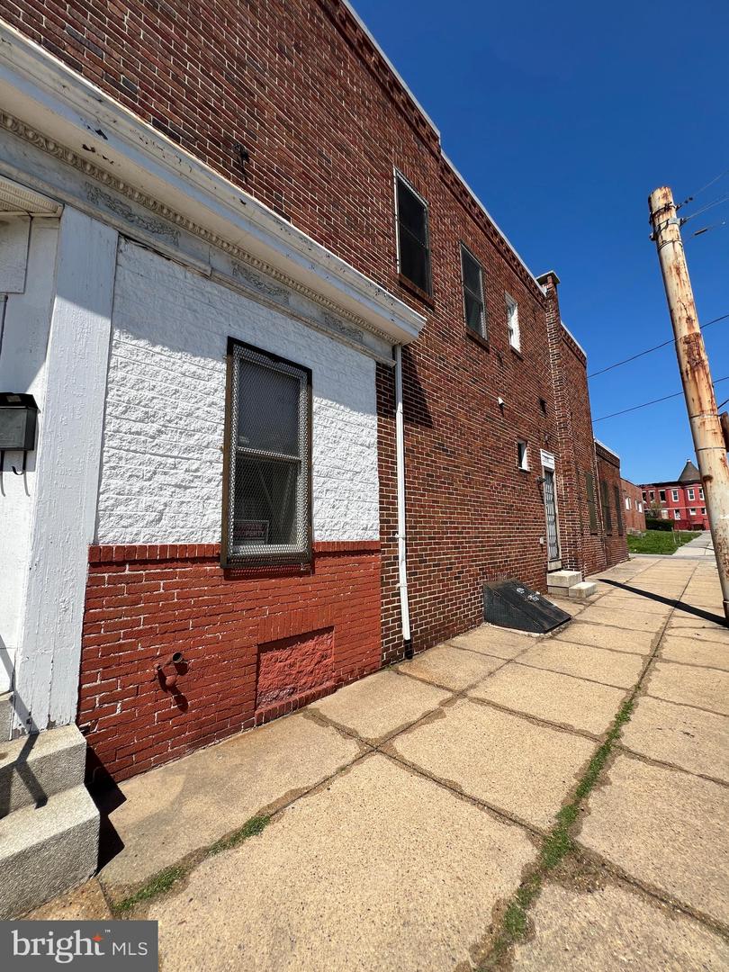 2301 Monroe St N Property Photo 16