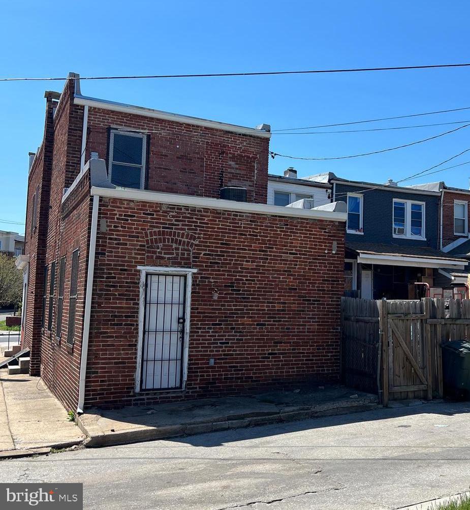 2301 Monroe St N Property Photo 18